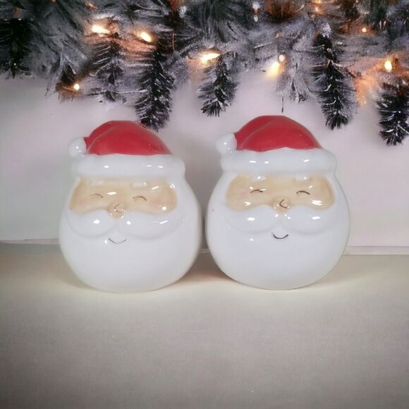 Christmas Santa Claus Salt Pepper Shakers 2.5" Red and White Holiday Table Décor - Picture 2 of 10